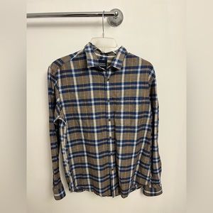 Men’s Plaid Button-Down Shirt